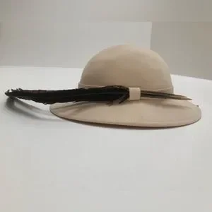 Vintage Adolfo II Women’s Feathered Fedora - Cream Wool Hat - New York/Paris Adolfo II Wool Felt Studded Pierced Feather Hat – Recess main image 4